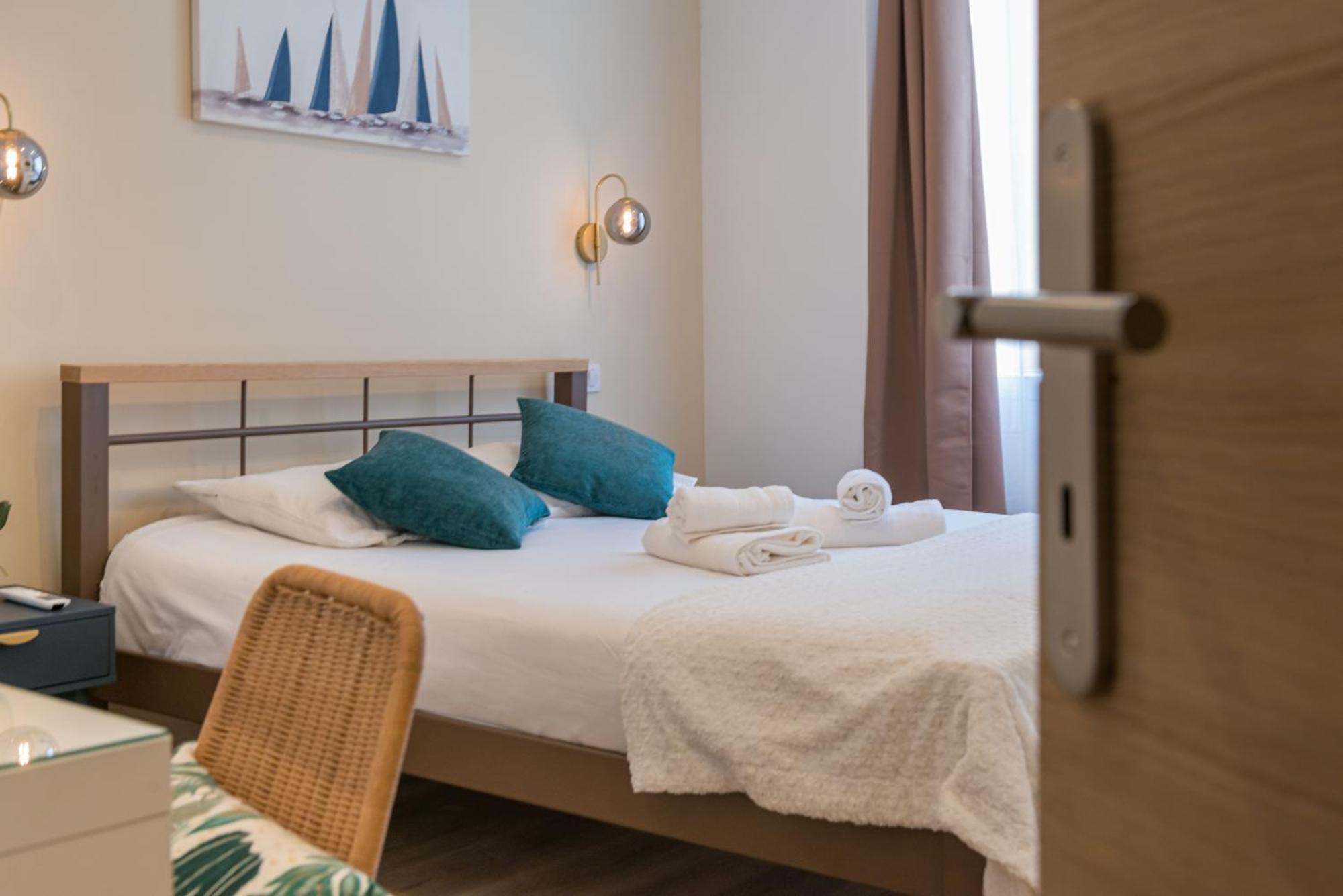 Guest House Chez Bastien Ница Екстериор снимка